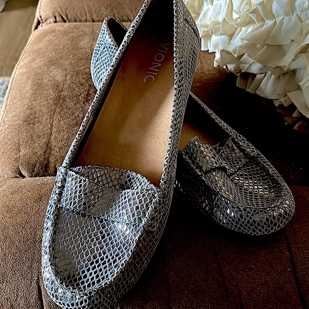 Silver Vionic loafers